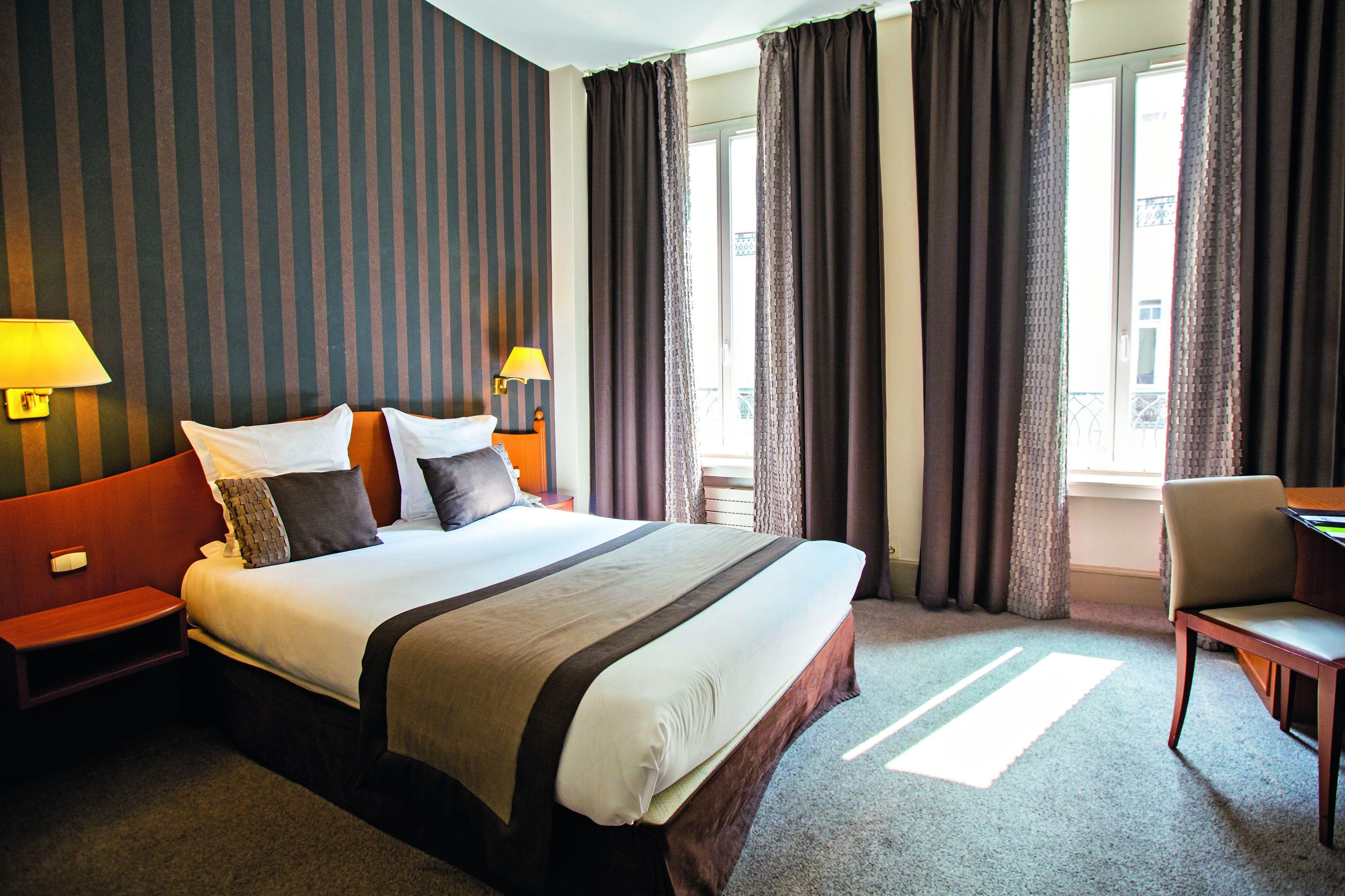 Bleues Provinces Opera Hotel Parigi