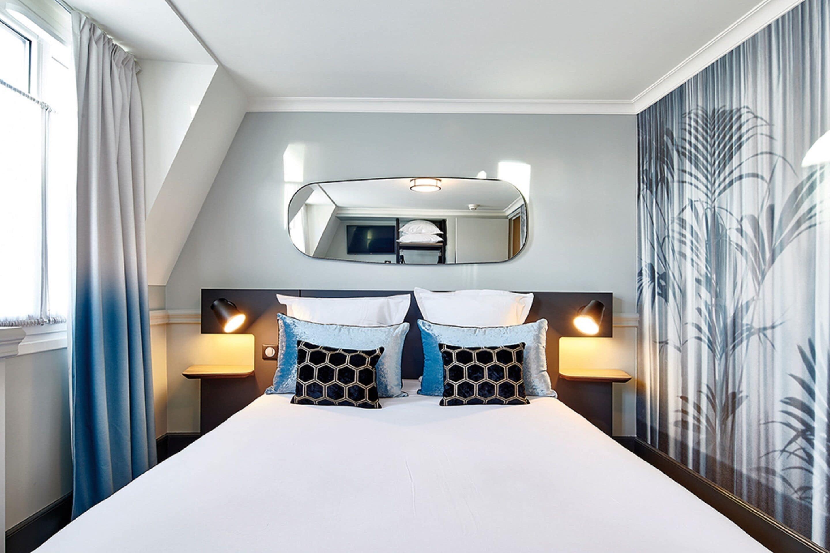 Hotel Bleues Provinces Opera Parigi
